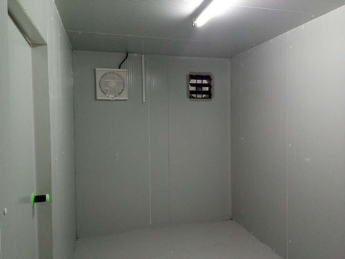 餐飲酒店冷庫(kù)建設(shè)。